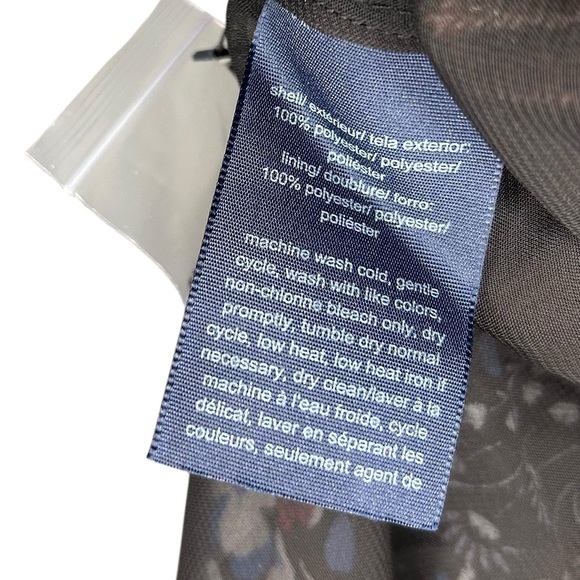 Tommy Hilfiger Patchwork Floral Print Top Women’s Size Small Preppy Office Wear - Picture 5 of 9